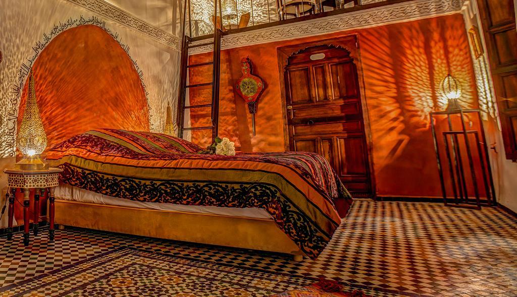 Riad Almaz Fes Bilik gambar