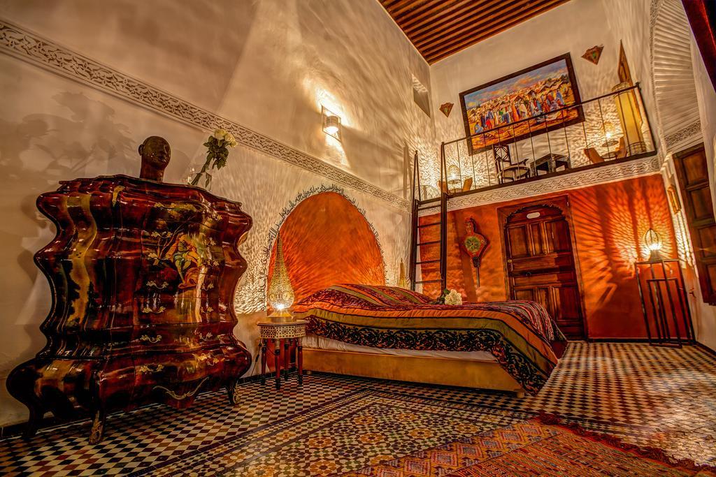 Riad Almaz Fes Bilik gambar