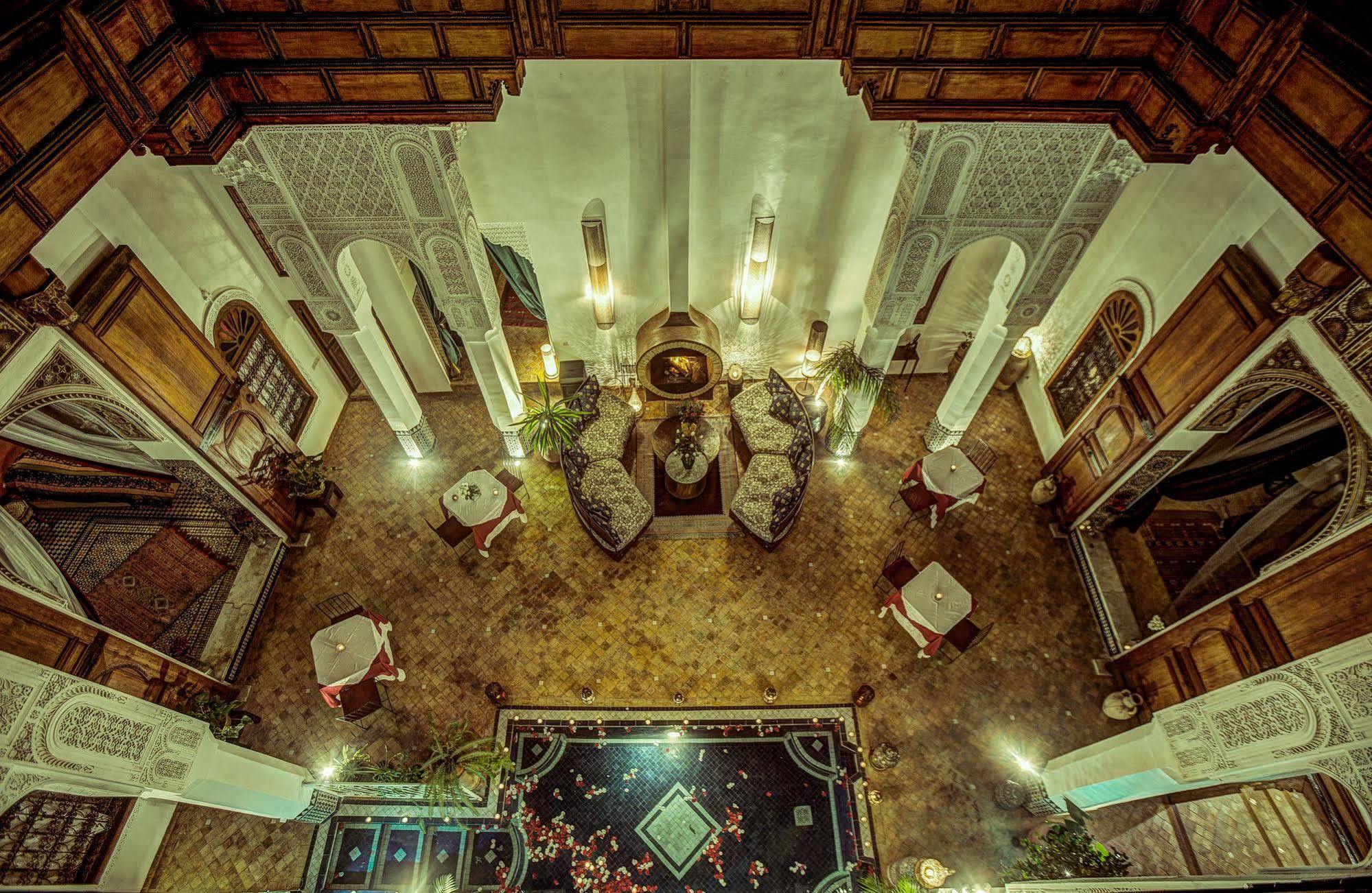 Riad Almaz Fes Luaran gambar